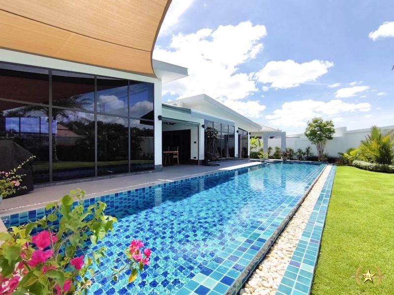 Modern Thai home for sale in Hua Hin Modern Thai home for sale in Hua Hin
