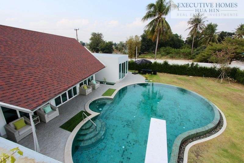 Hua Hin Luxury Villa for Sale58