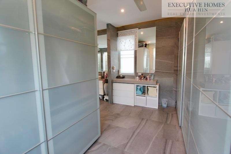 Hua Hin Luxury Villa for Sale98