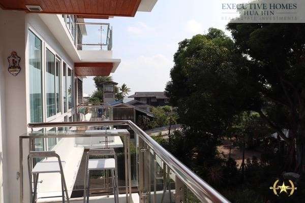 Beach front condo for sale Hua Hin 22