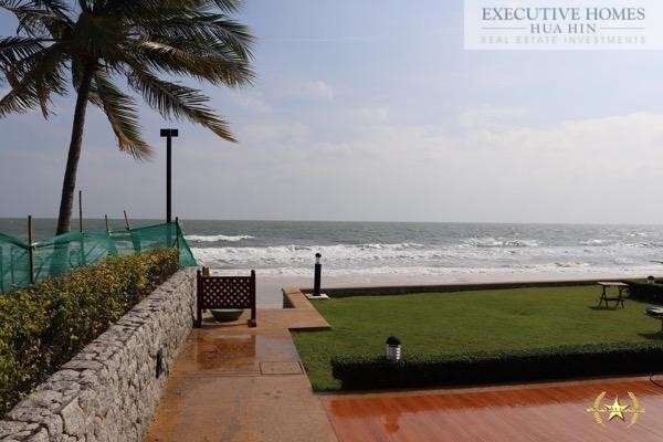 Beach front condo for sale Hua Hin 39