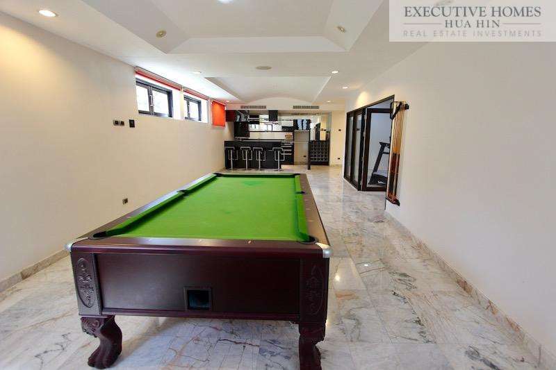 Hua Hin pool villa near Black Mt42