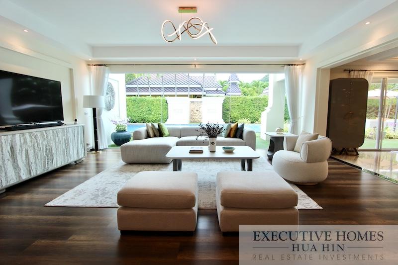 Khao Tao Royal Mountain | LARGE LUXURY HOME FOR SALE IN KAO TAO NEAR BEACH | Khao Tao pool villa for sale