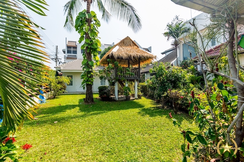 Naebkehad village luxury pool villa for sale center Hua Hin 51