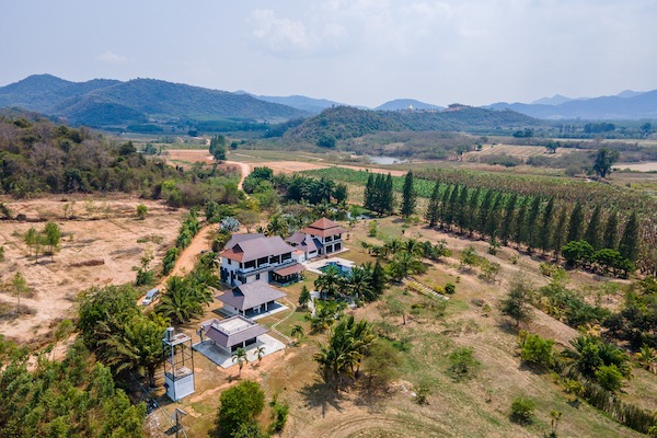 Very large house on 20 rai of beautiful land west Hua Hin for sale 78