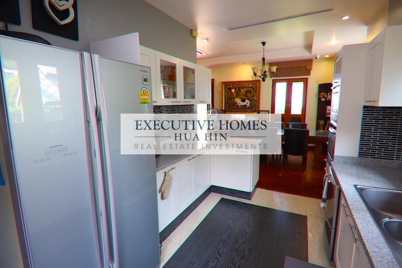 Luxury pool villa for sale Khao Tao Baan Hua Hin 22