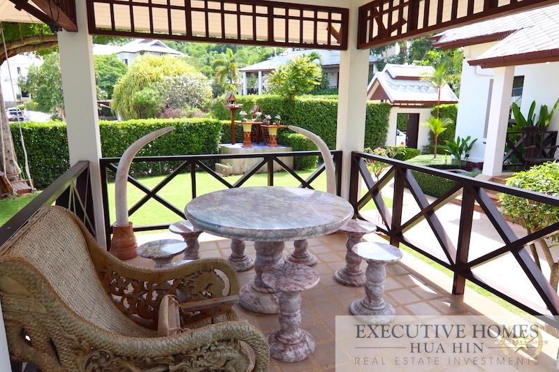 Luxury pool villa for sale Khao Tao Baan Hua Hin 4