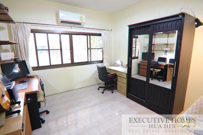 2 bedroom house for sale Hua Hin 25