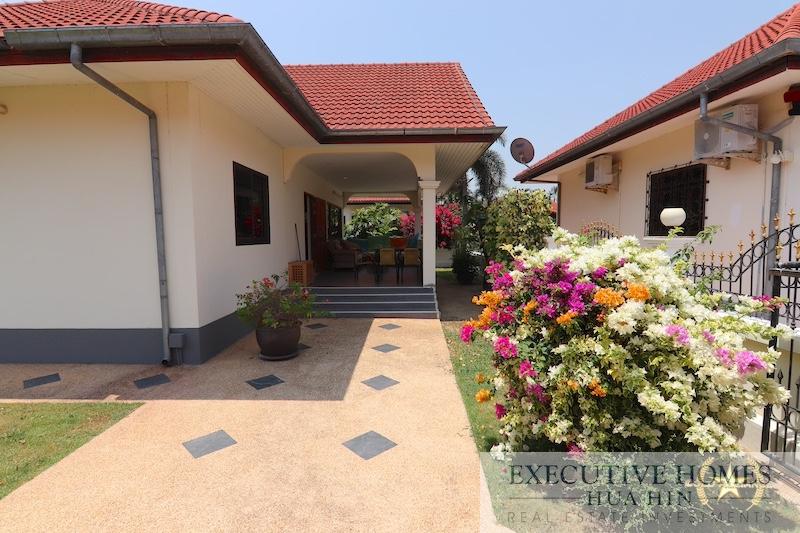 Pine Queen villa for sale Hua Hin 2