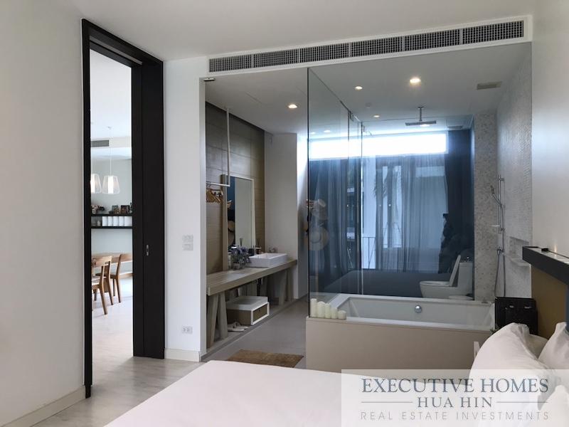 Hua Hin Beachfront Condo Ocas68