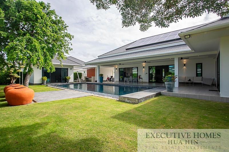 Hua Hin Pool Villa for Sale at Clouds 149