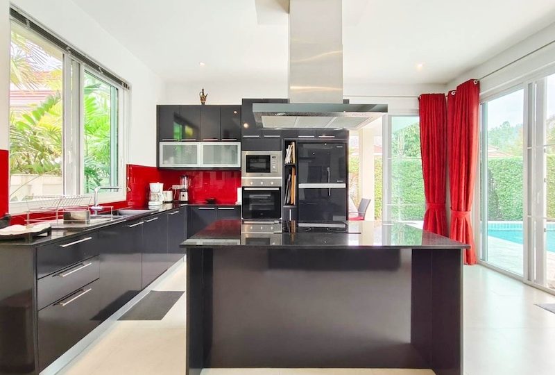Hua Hin Pool Villa for Sale1