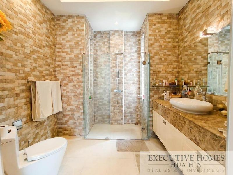 Hua Hin Pool Villa for Sale25