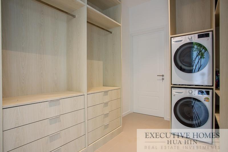Palm Hills luxury villa | New Luxury Villa for Sale Palm Hills Golf Course | Hua Hin real estate for sale