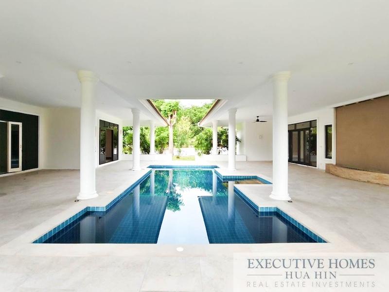 Palm Hills pool villa for sale26