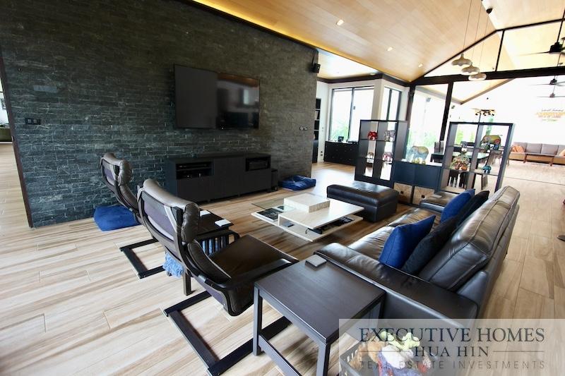 Luxury Pool Villa for Sale Hua Hin