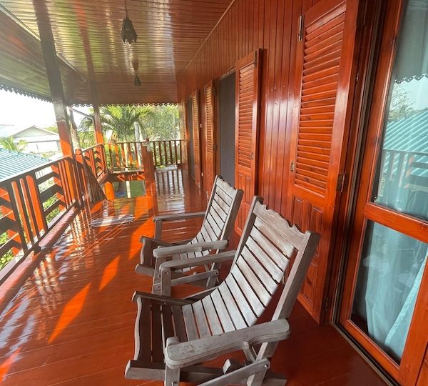 Traditional Thai Teak House for Rent in Hua Hin6.43.04 PM