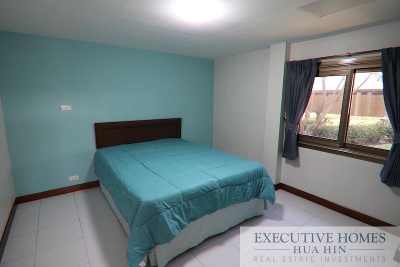 Large pool villa Soi 94 Hua Hin for sale | Large Pool Villa in Hua Hin City Center for Sale