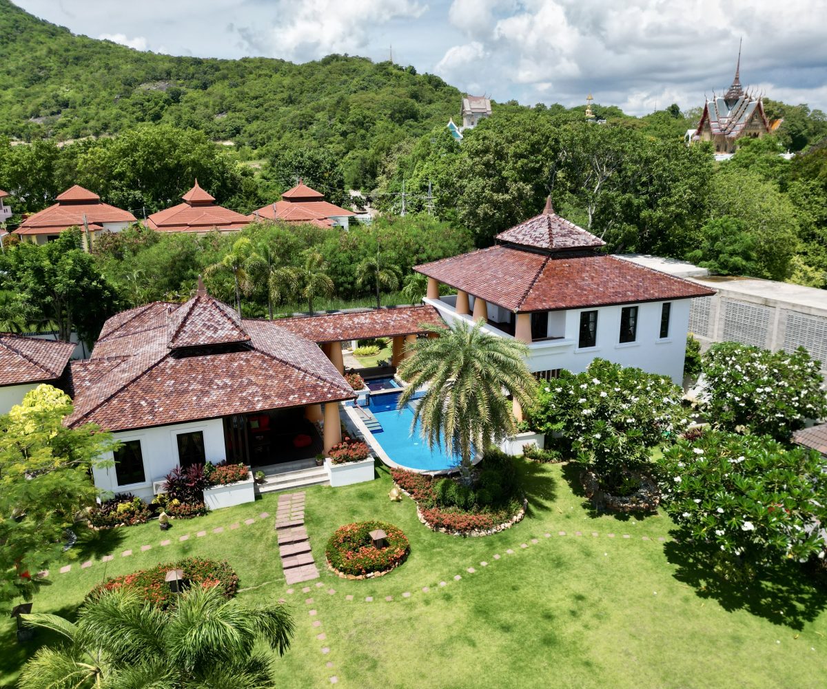 Hua Hin Bali Villa for Sale | Hua Hin Luxury Pool Villa for Sale | Hua Hin property for sale