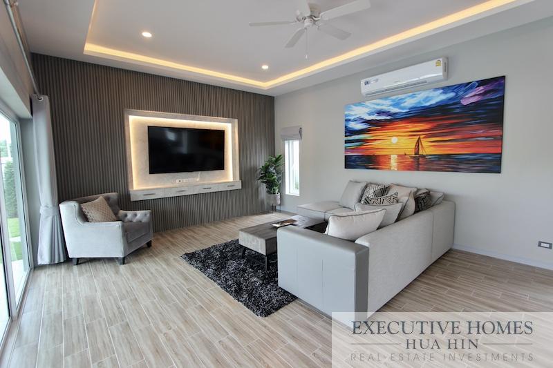 Hua Hin Pool Villa for Sale