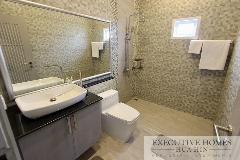 Hua Hin Pool Villa for Sale