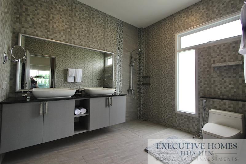 Hua Hin Pool Villa for Sale
