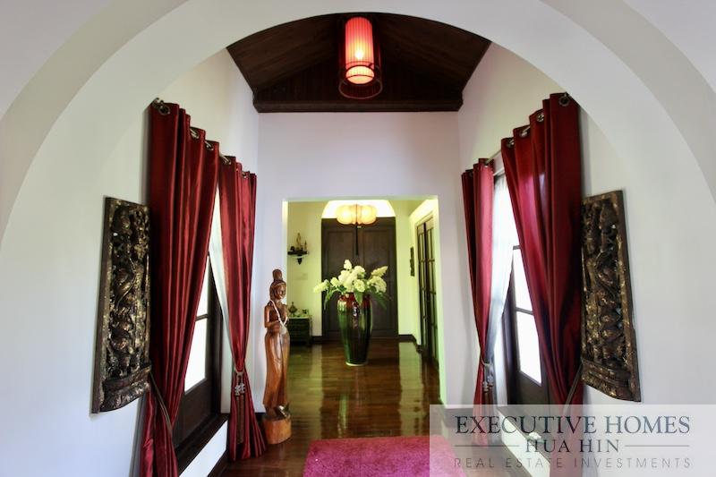 Hua Hin Bali Villa for Sale | Hua Hin Luxury Pool Villa for Sale | Hua Hin property for sale