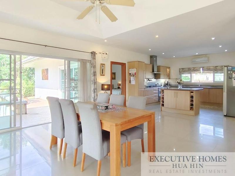 Hua Hin 3 Bed Villa for Sale26