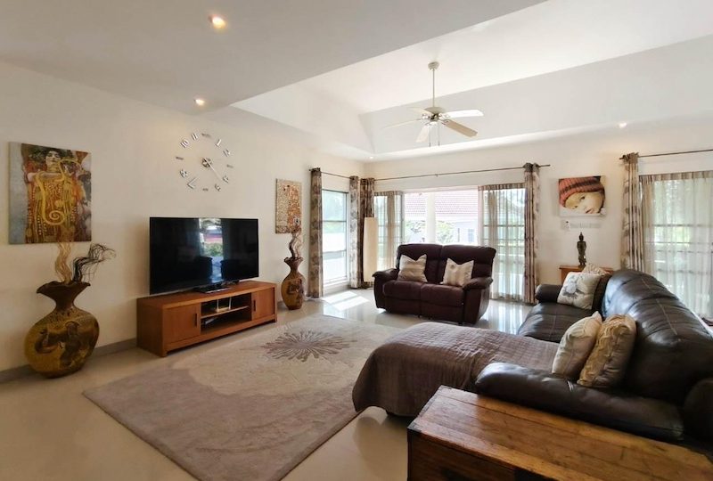 Hua Hin 3 Bed Villa for Sale32