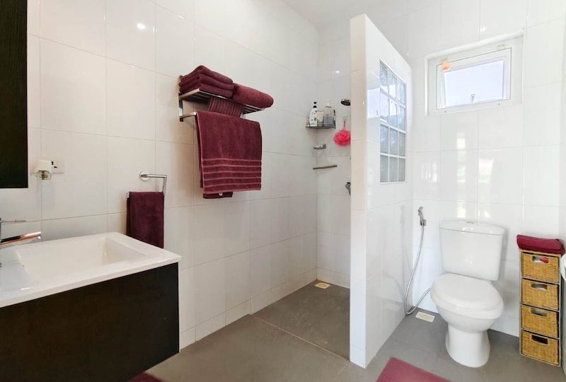 Hua Hin 3 Bed Villa for Sale38