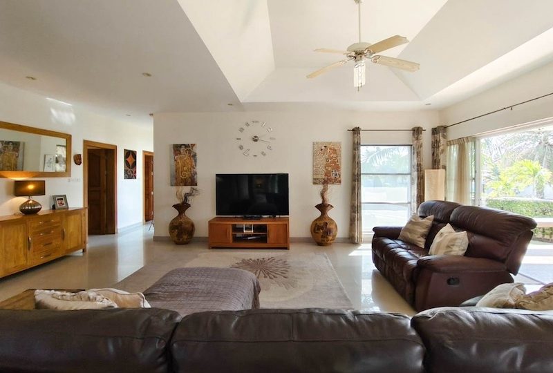 Hua Hin 3 Bed Villa for Sale44