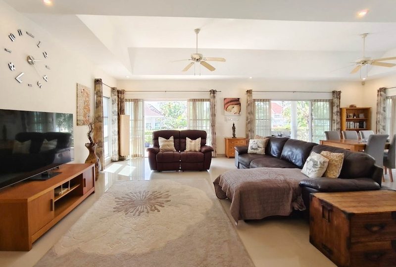 Hua Hin 3 Bed Villa for Sale5