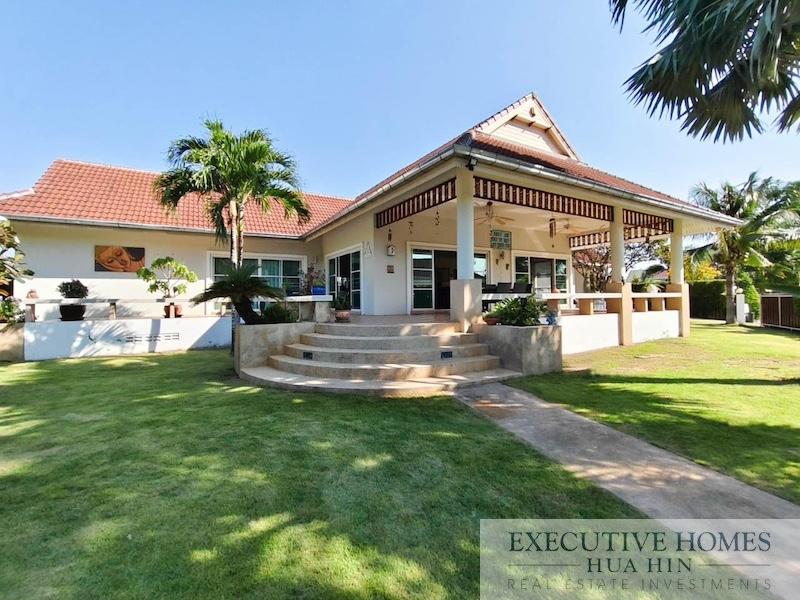 Hua Hin 3 Bed Villa for Sale9