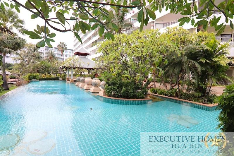 Palm Pavillion condo sea view for sale Hua Hin | Hua Hin Beachfront Condo for Sale Sea View | Hua Hin property for sale