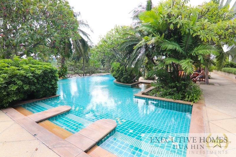 Palm Pavillion condo sea view for sale Hua Hin | Hua Hin Beachfront Condo for Sale Sea View | Hua Hin property for sale