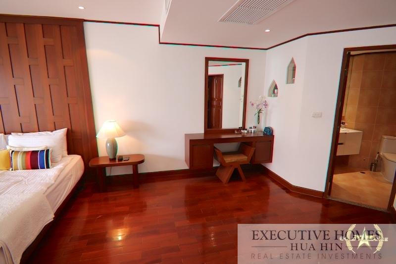 Palm Pavillion condo sea view for sale Hua Hin | Hua Hin Beachfront Condo for Sale Sea View | Hua Hin property for sale