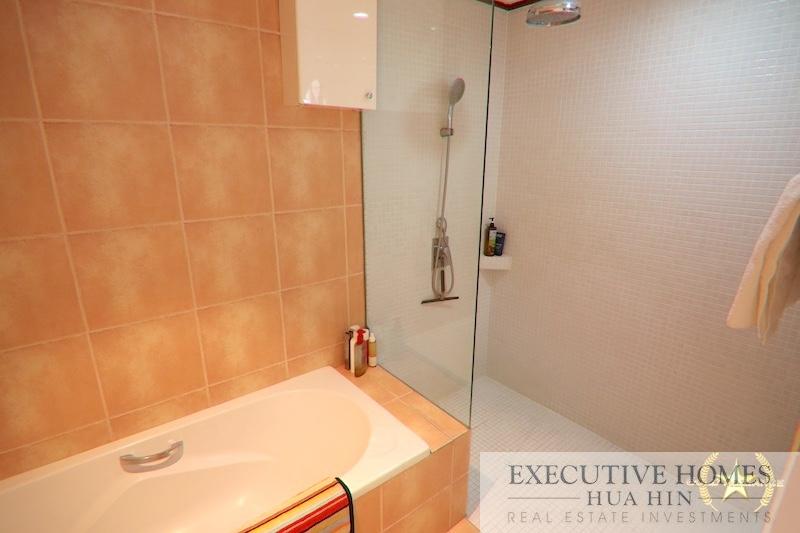 Palm Pavillion condo sea view for sale Hua Hin | Hua Hin Beachfront Condo for Sale Sea View | Hua Hin property for sale