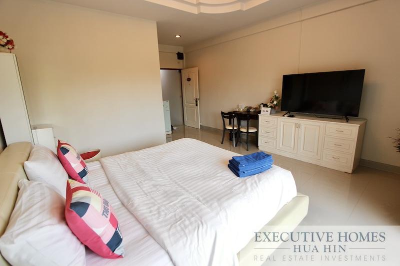Hua Hin Guest House and Commercial Building for Sale | Hua Hin business for sale | Hua Hin property for sale