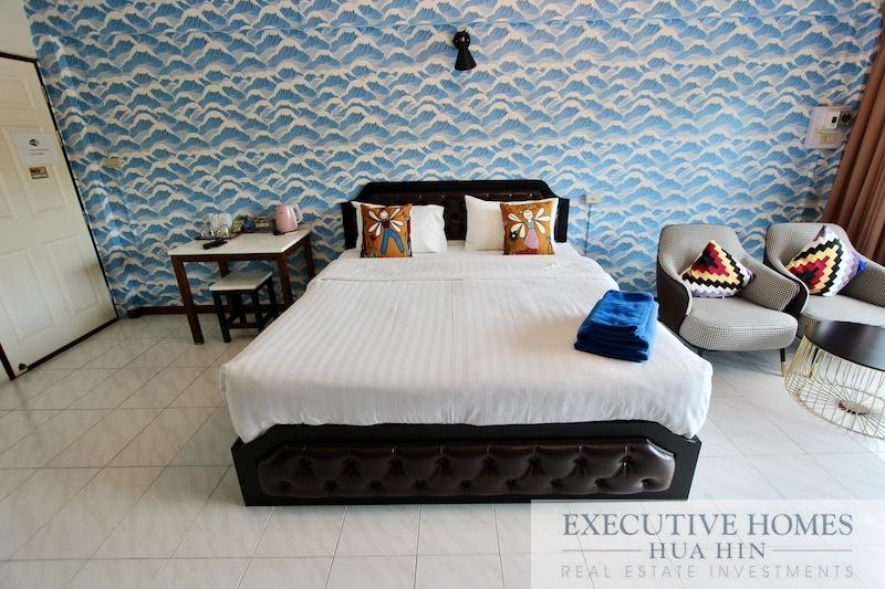 Hua Hin Guest House and Commercial Building for Sale | Hua Hin business for sale | Hua Hin property for sale