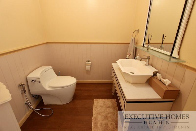 Hua Hin Colonial Teak Home for Sale | Antique Colonial Teak Home for Sale in Hua Hin | Hua Hin property for sale