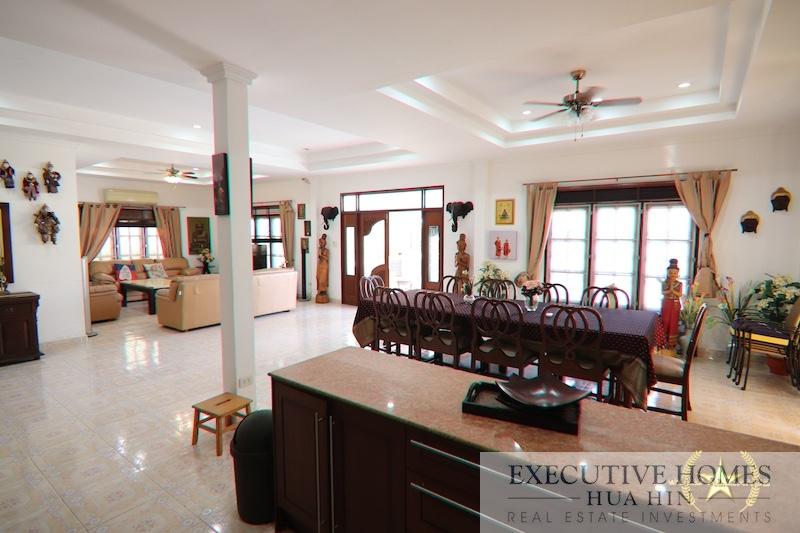 Hua Hin Pool villa in city center soi 94 | Hua Hin Pool Villa for Sale | Hua Hin property for sale
