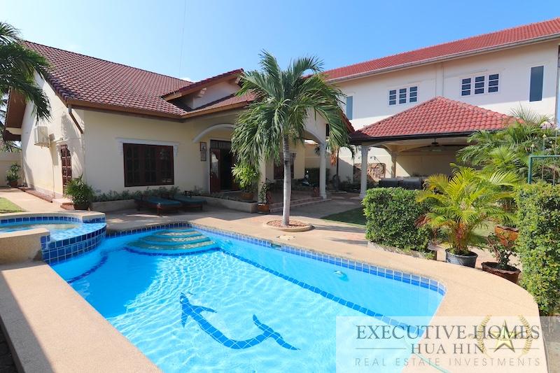Hua Hin Pool villa in city center soi 94 | Hua Hin Pool Villa for Sale | Hua Hin property for sale