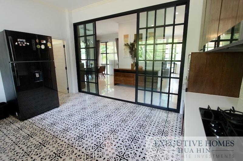 Sam Roi Yod pool villa for sale