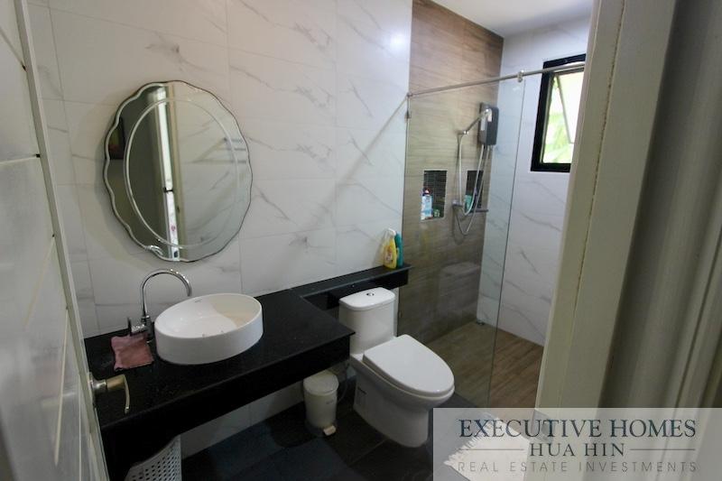 Sam Roi Yod pool villa for sale