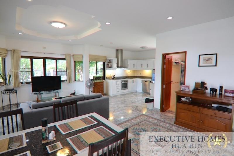 Pine Hill 2 bedroom house for sale soi 6 Hua Hin - 9