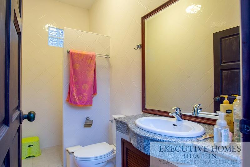 Premium Pool Villa for Sale in Central Hua Hin52
