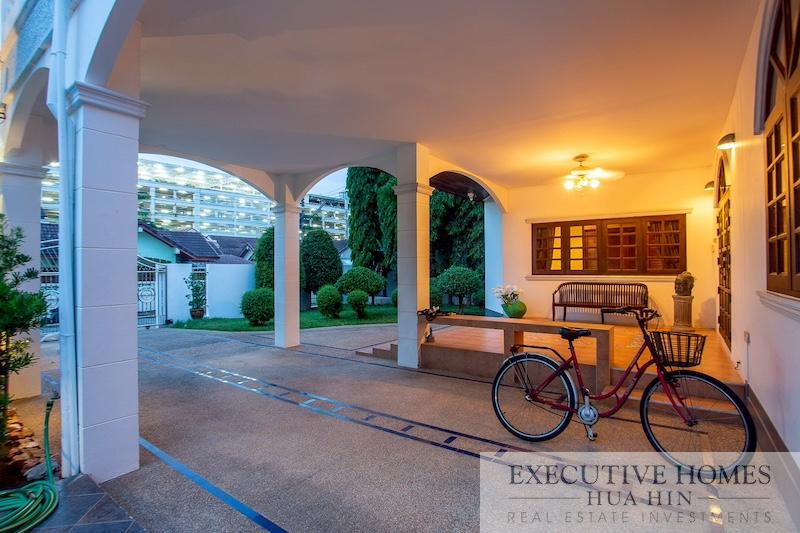 Premium Pool Villa for Sale in Central Hua Hin62